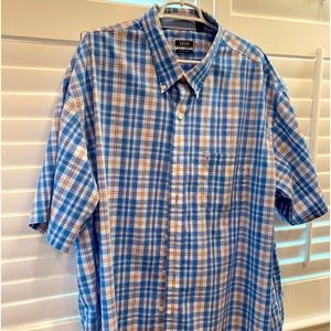 Izod Mens 3 xl button down shirt no iron